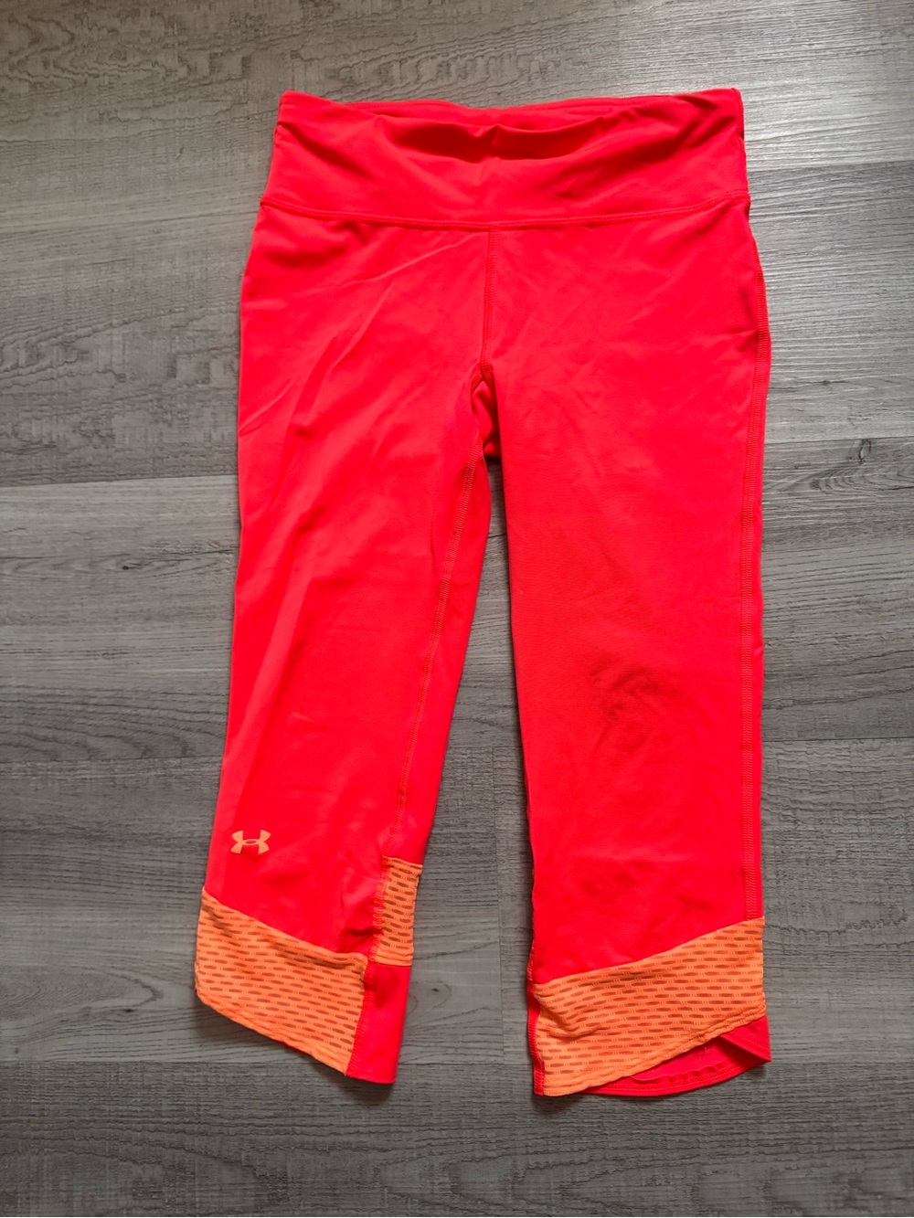 Under Armour Bright Orange Cropped Athletic Leggings